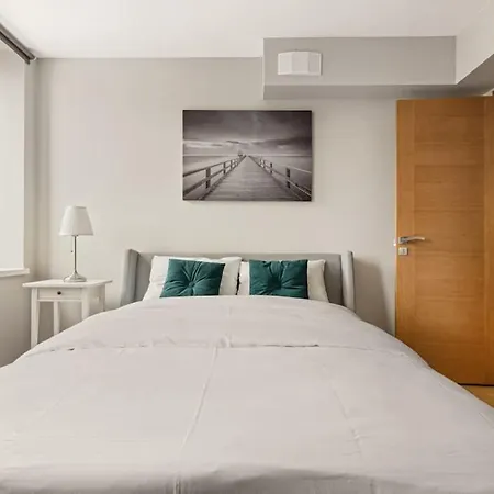 Apartmán Dinbnb I Roof Terrace & Laundry In Sandviken Bergen