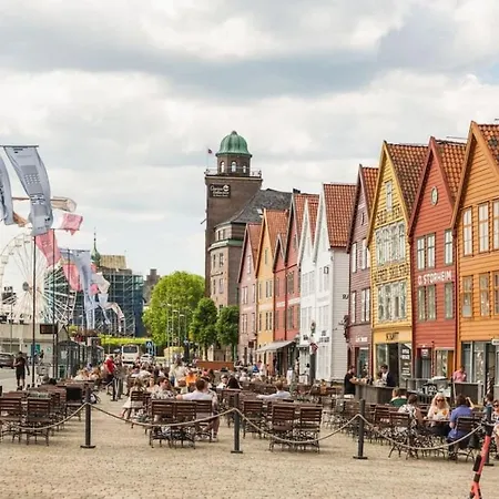 Dinbnb I Roof Terrace & Laundry In Sandviken 卑爾根